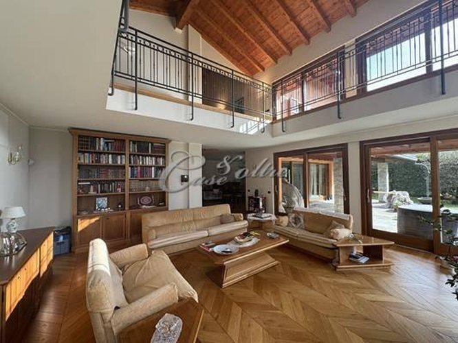 Villa singola Carimate