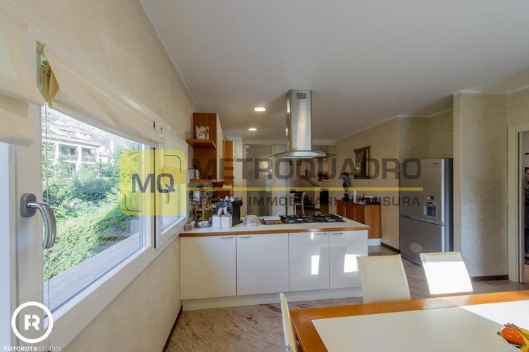 Villa 10 locali - Rif. VillaCastello1 Lecco