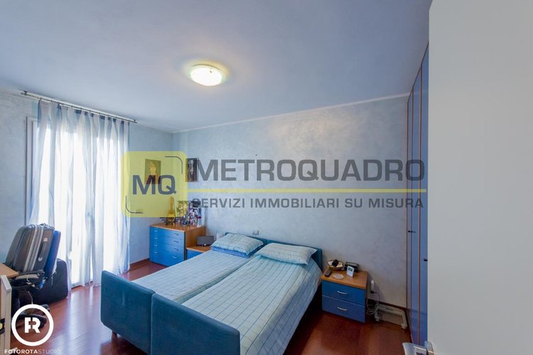 Villa 10 locali - Rif. VillaCastello1 Lecco