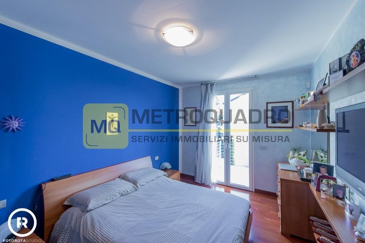 Villa 10 locali - Rif. VillaCastello1 Lecco