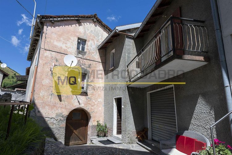 Morterone, vendita di immobile con vani ad uso misto, residenziale e commerciale Morterone