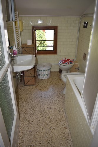 Rota Imagna vendesi bilocale balconato Rota d'Imagna