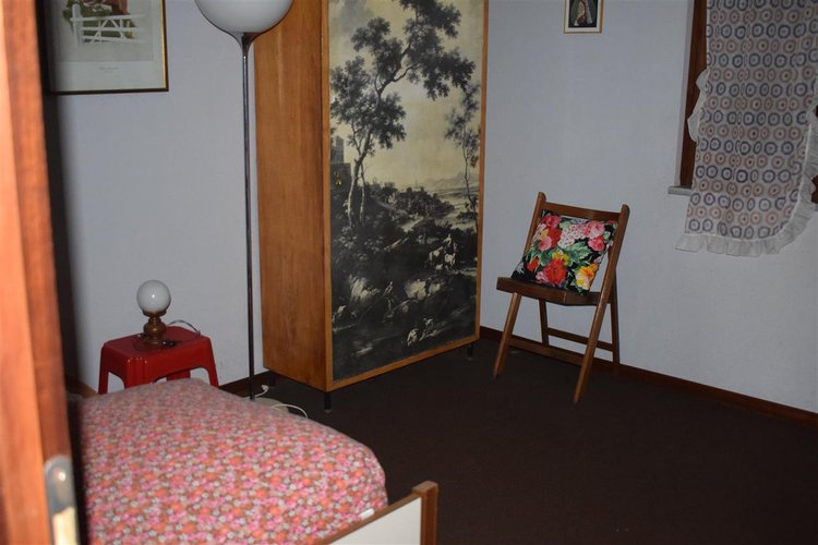 Serina Bagnella, introvabile villa singola pluriterrazzata con terreno di proprietà e box auto Serina