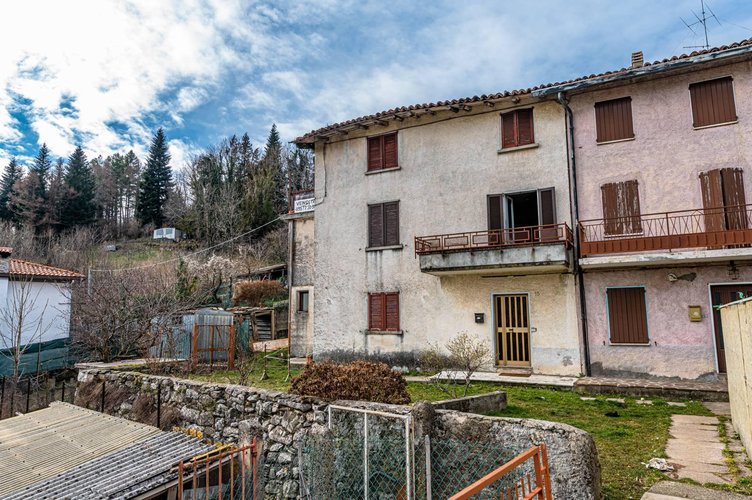 Stabile/Palazzo Nembro