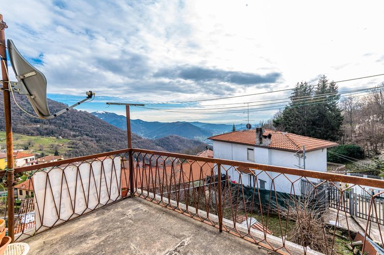 Stabile/Palazzo Nembro