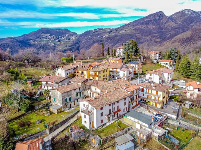 Stabile/Palazzo Nembro