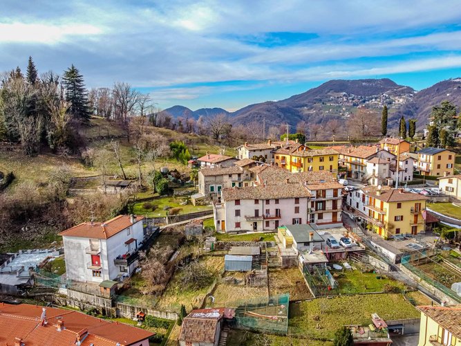 Stabile/Palazzo Nembro