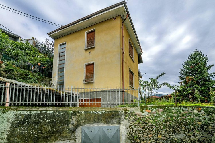 Casa indipendente Albino