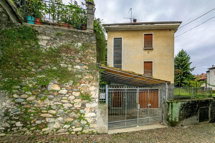 Casa indipendente Albino