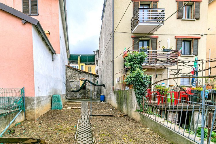 Stabile/Palazzo Gazzaniga