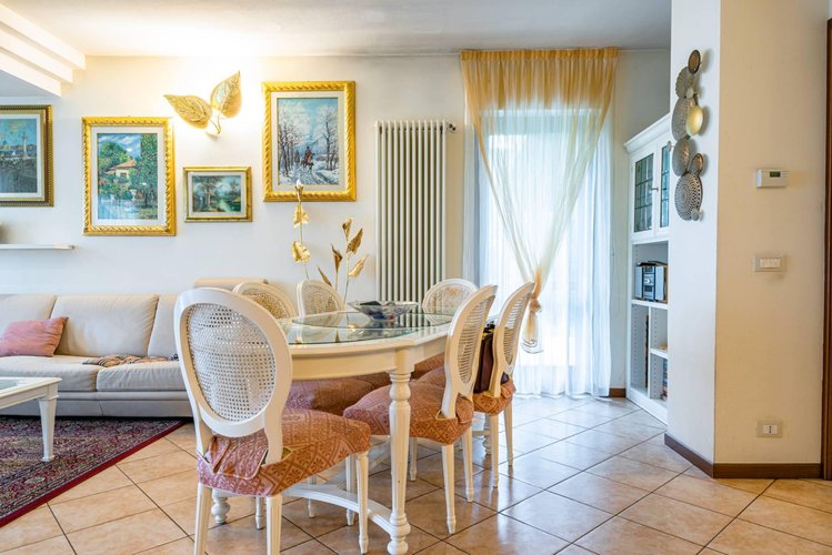 Villa a schiera Albino