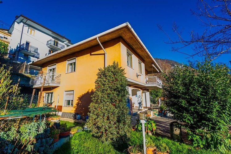 Villa singola Albino