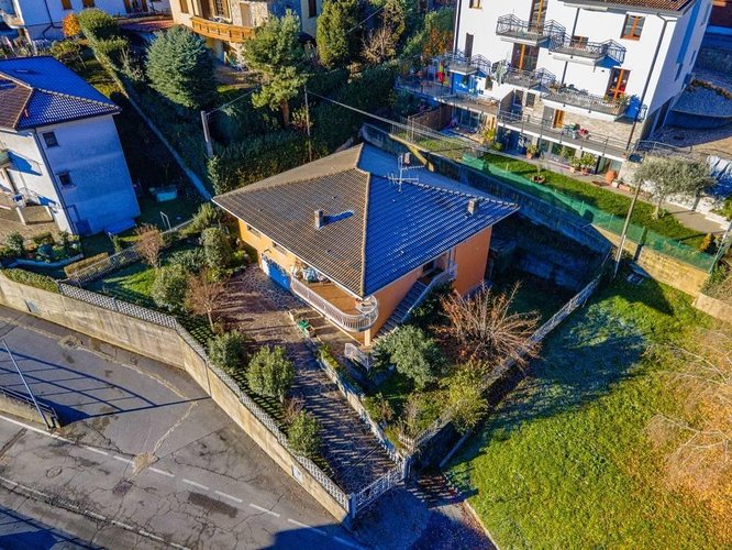 Villa singola Albino