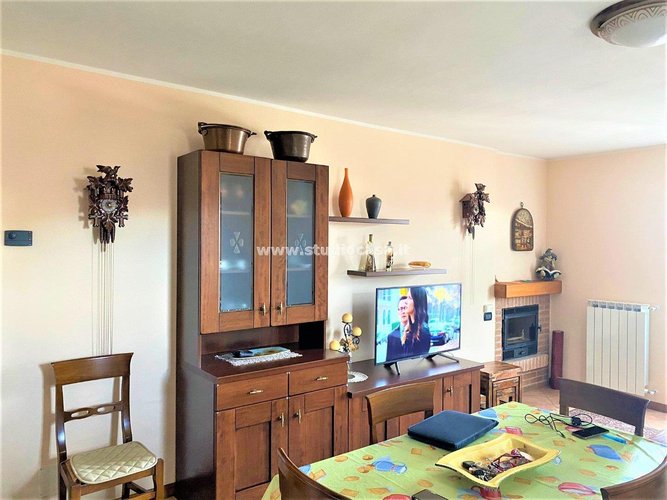 COME NUOVA!!! Costa Serina