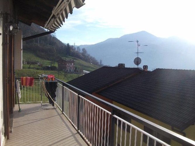 DI RECENTE RISTRUTTURAZIONE! Zogno