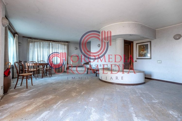 Villa singola Calcinate