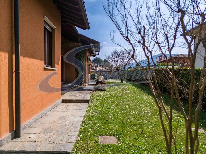 Villa singola Como