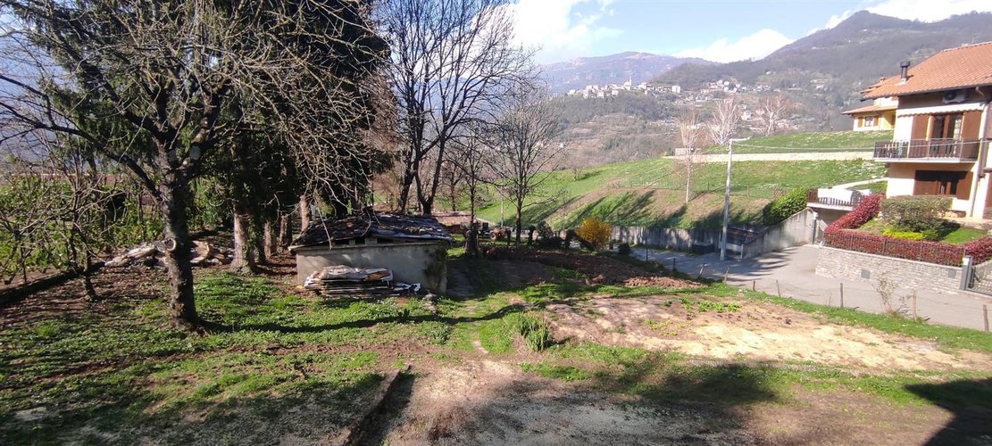 Sant’Omobono Terme primissime alture in esclusiva villa singola + terreno Sant'Omobono Terme