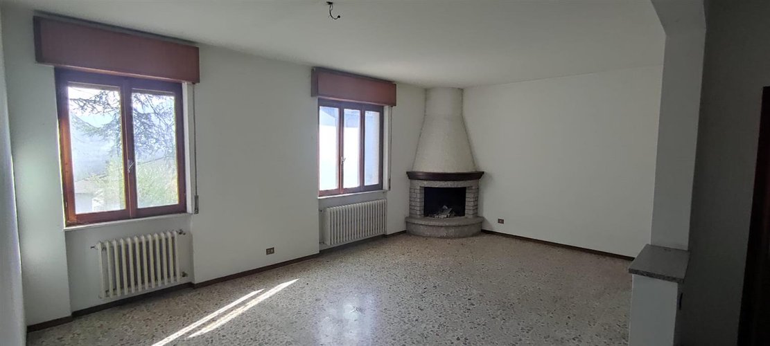 Sant’Omobono Terme primissime alture in esclusiva villa singola + terreno Sant'Omobono Terme