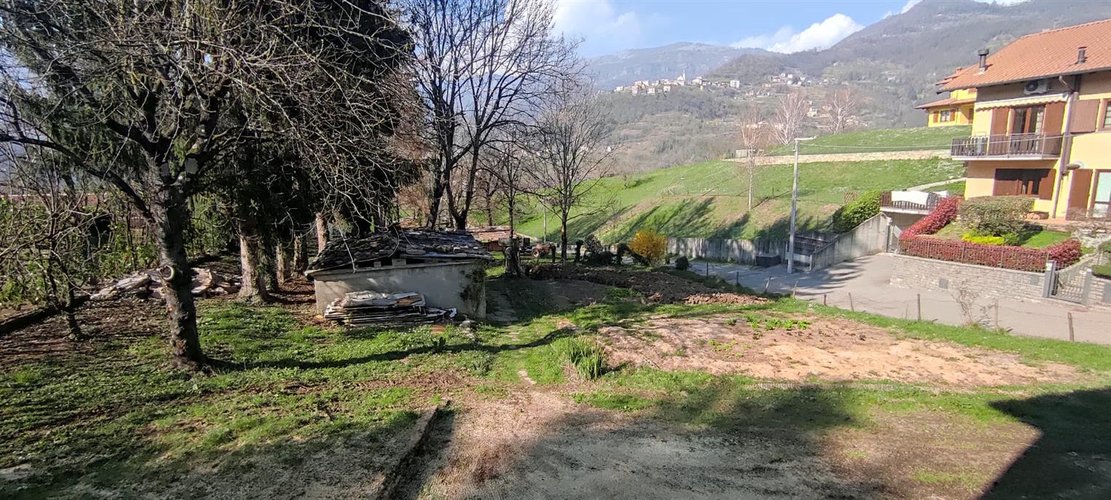 Sant’Omobono Terme primissime alture in esclusiva villa singola + terreno Sant'Omobono Terme