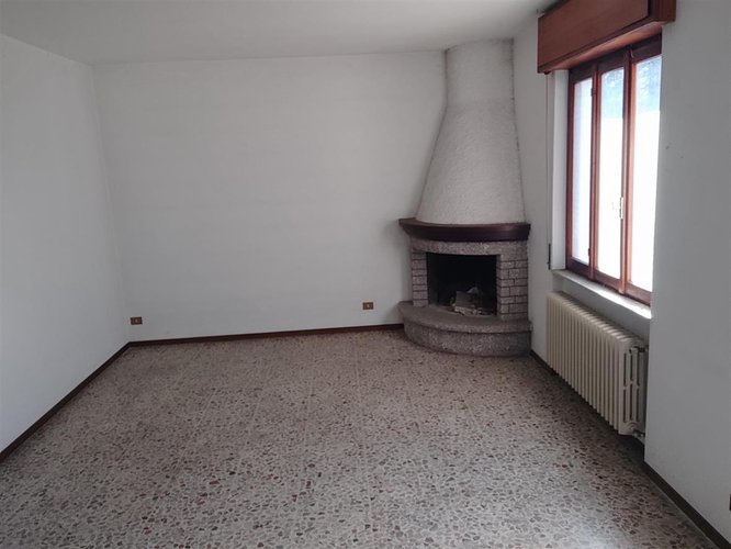 Sant’Omobono Terme primissime alture in esclusiva villa singola + terreno Sant'Omobono Terme