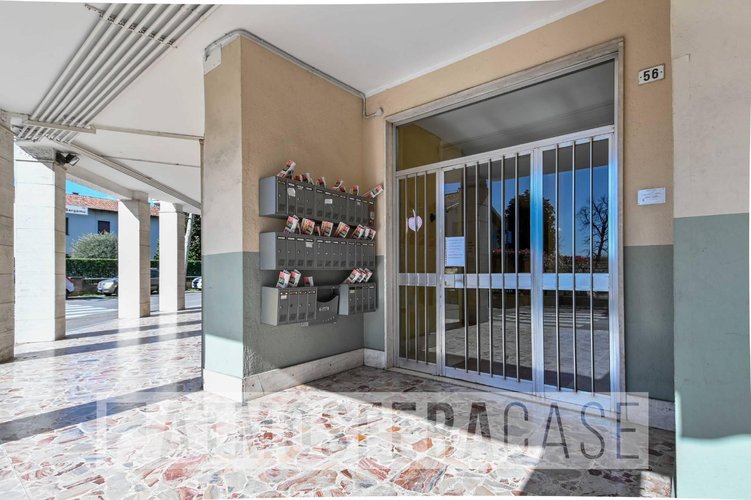 Bilocale Azzano San Paolo