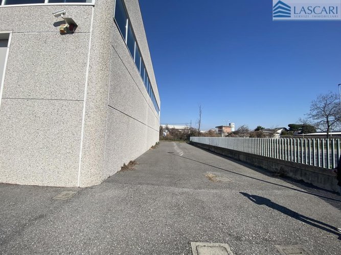 Capannone - Rif. 2618 Urgnano