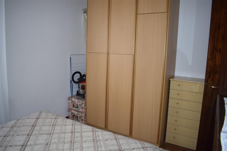 Costa Serina, ottimo bilocale con cantina e giardino privato attrezzato Costa Serina