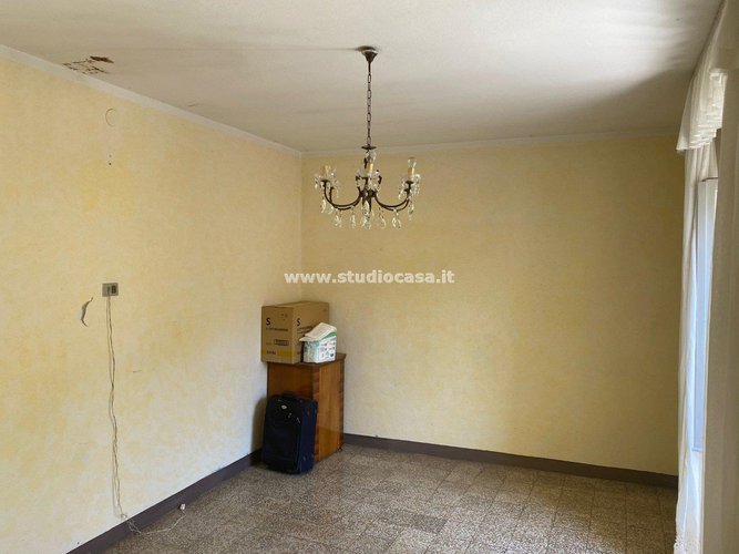 INDIPENDENTE  CASA CONTADINA! Bracca