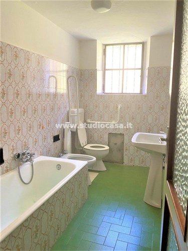 INDIPENDENTE  CASA CONTADINA! Bracca