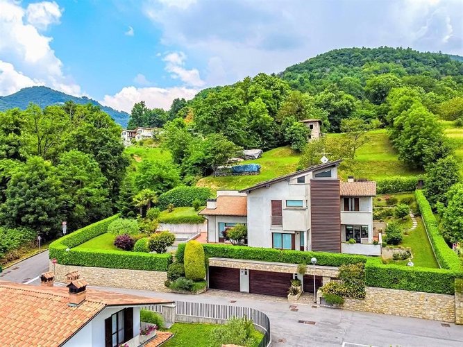 villa singola Nembro