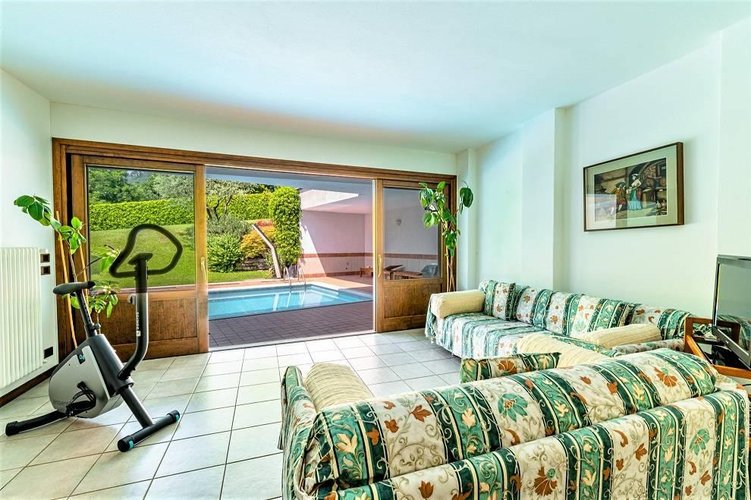 villa singola Nembro