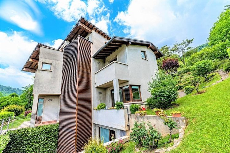 villa singola Nembro