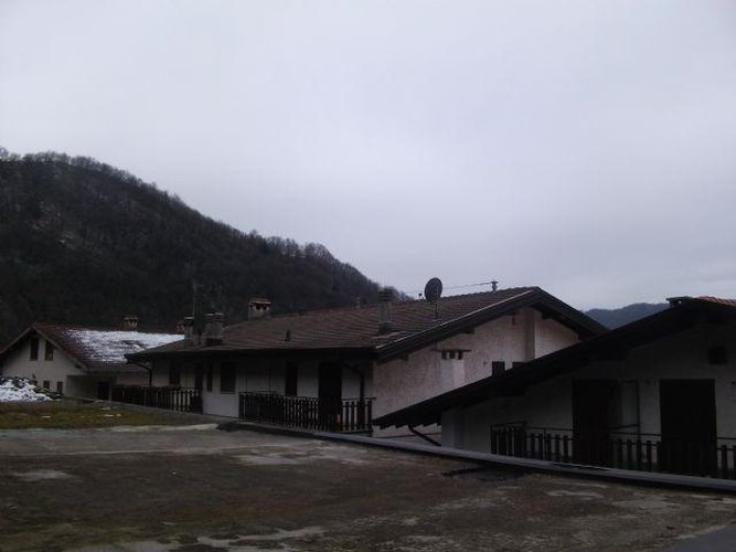 Studio Casa propone Bilocale a Costa Di Serina Costa Serina