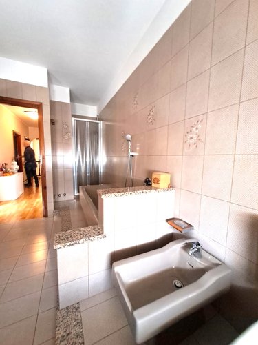 DI AMPIA METRATURA! Serina