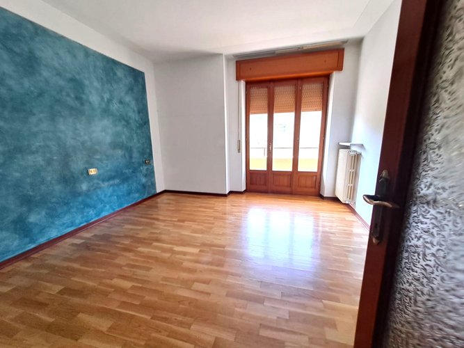 DI AMPIA METRATURA! Serina