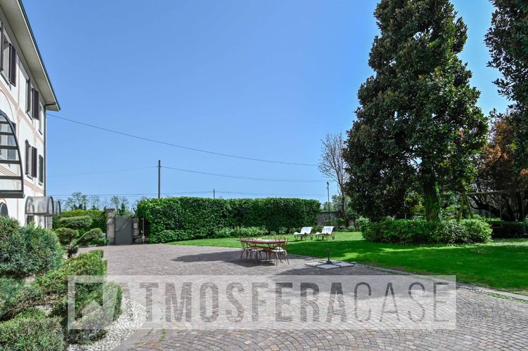 Villa o villino Canonica d'Adda