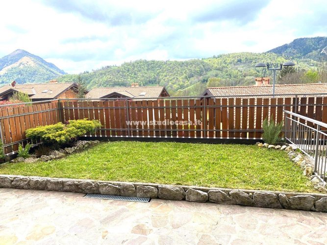 RESIDENCE CON PISCINA! Serina