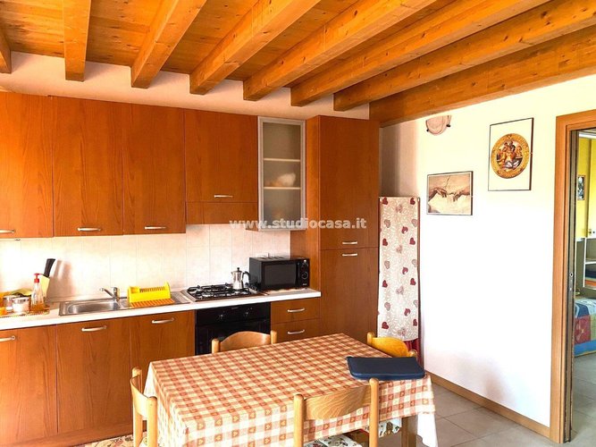 RESIDENCE CON PISCINA! Serina