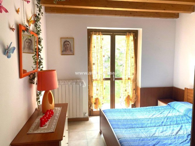 RESIDENCE CON PISCINA! Serina