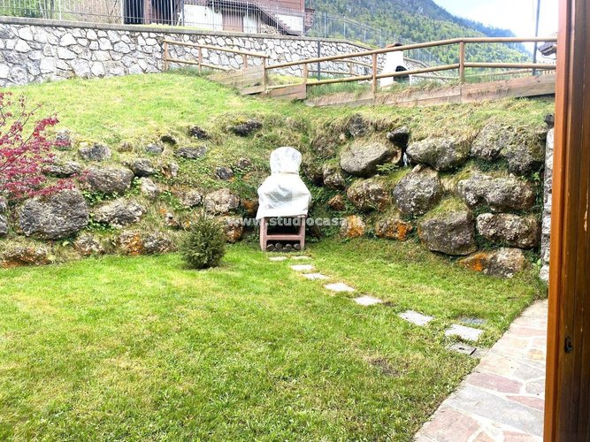 RESIDENCE CON PISCINA! Serina