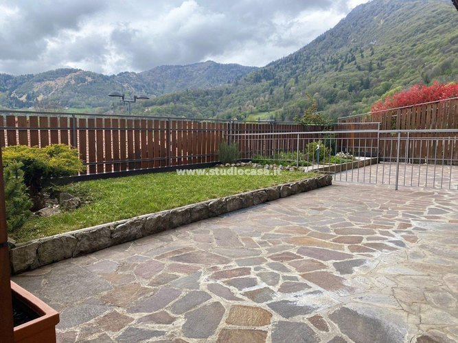 RESIDENCE CON PISCINA! Serina