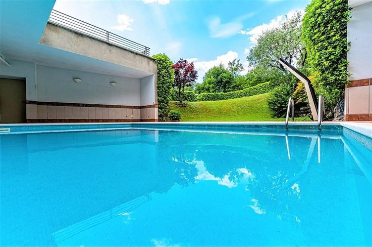 villa singola Nembro