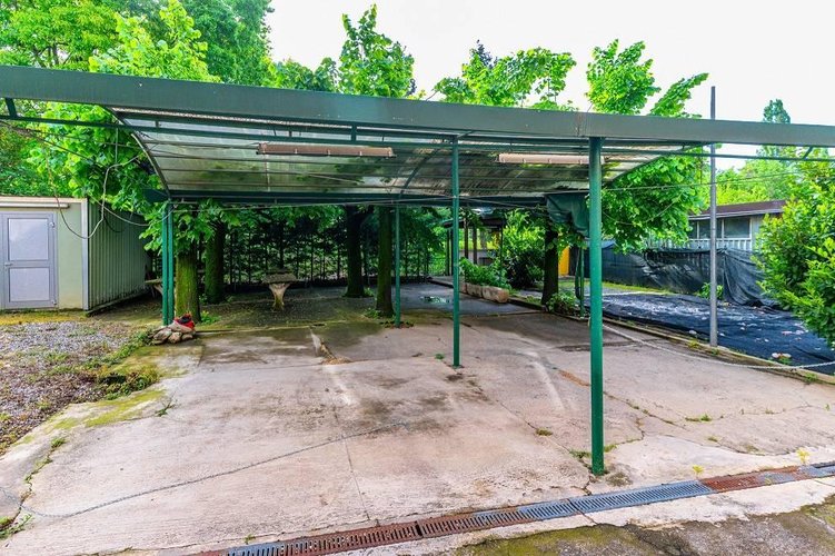 locale commerciale Alzano Lombardo