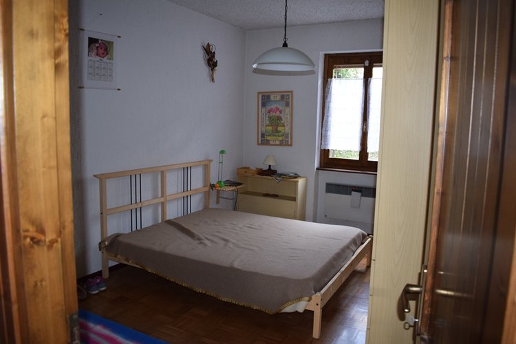 Costa Serina grazioso bilocale con terrazzo coperto Costa Serina