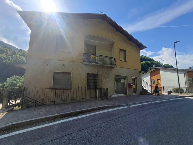 DIRETTAMENTE IN CENTRO!! Camerata Cornello