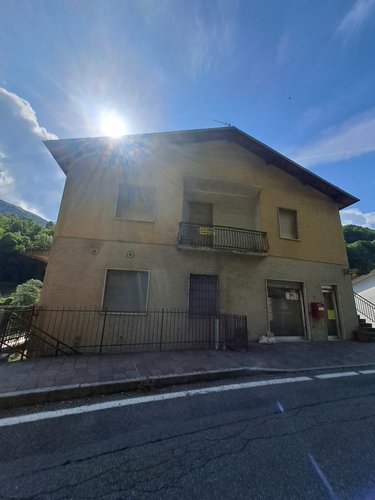 DIRETTAMENTE IN CENTRO!! Camerata Cornello