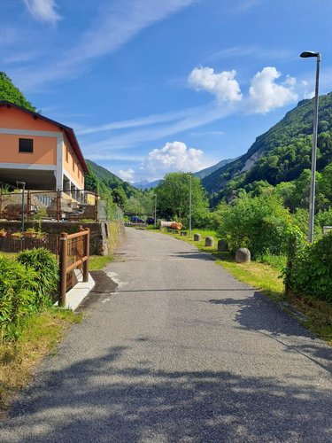 DIRETTAMENTE IN CENTRO!! Camerata Cornello