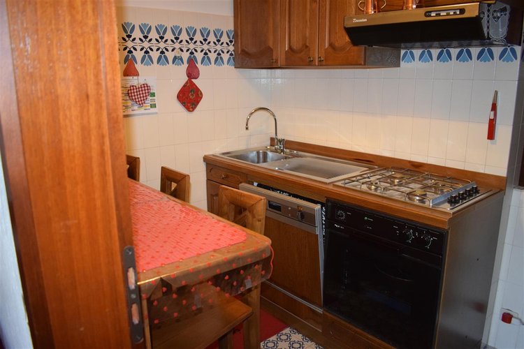 Oltre il Colle zona esclusiva, panoramico appartamento pluriterrazzato con cantina Oltre il Colle