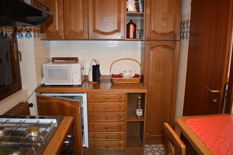 Oltre il Colle zona esclusiva, panoramico appartamento pluriterrazzato con cantina Oltre il Colle